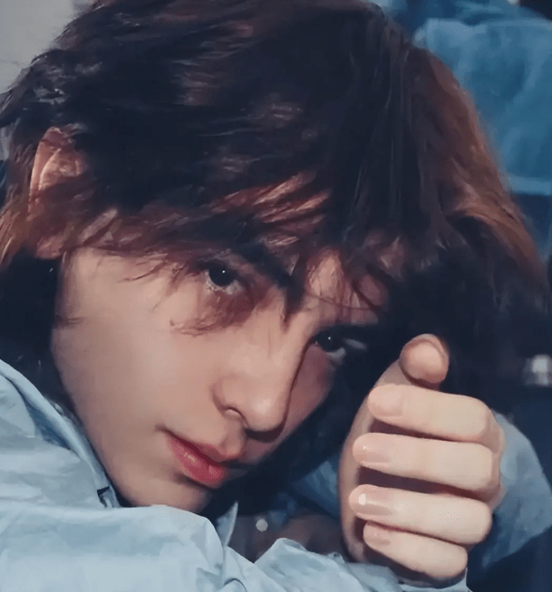 清华混血男学霸颜值惊艳,唯一短板很可爱_爱德华_星圈_帅哥