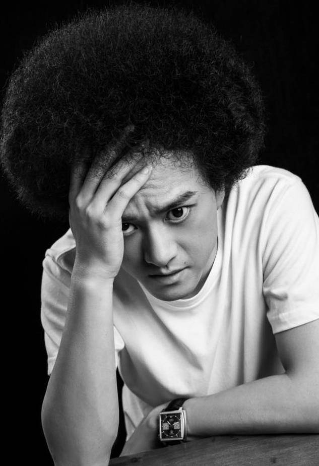 赵英俊遗产细节曝光,音乐版权的处理让人深思,他的人生才叫通透_遗嘱