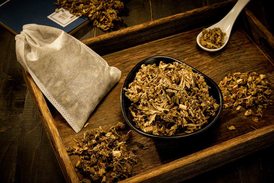 艾叶泡澡好处多多_温经_人们_蚊虫