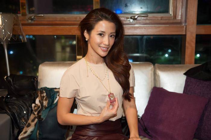 吴玟萱_明星_因为