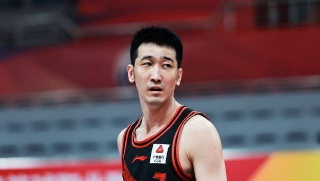 打了3场首发,刘志轩表现如何_比赛_篮板_助攻