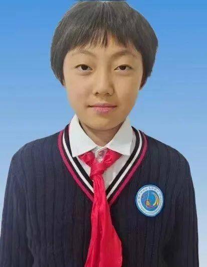 我叫冯紫涵,是西安市未央区东前进小学六(2)班的学习委员.