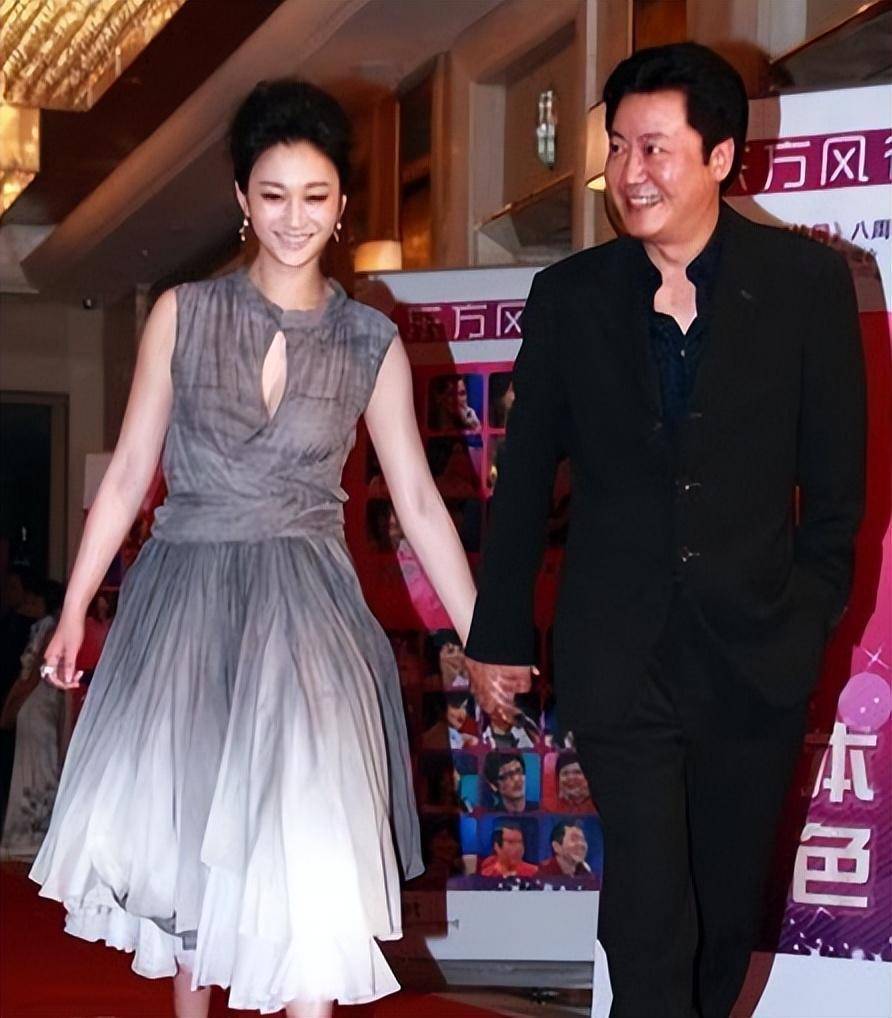 丁芯:和丈夫赵宝刚丁克18年愁坏婆婆,40岁意外得子全家乐开怀_北京