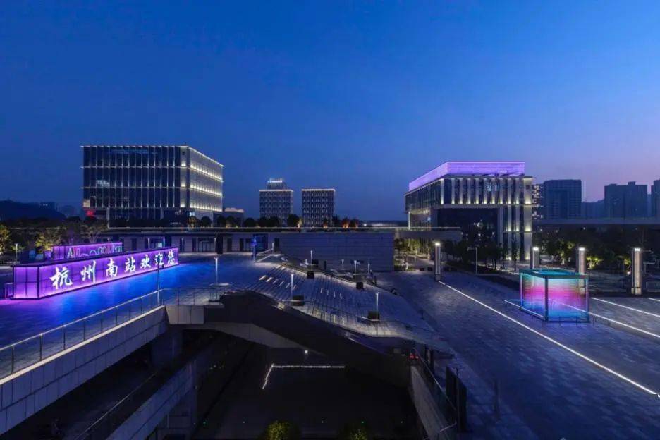 杭州南站夜景,全新亮相!_广场_灯光_艺术