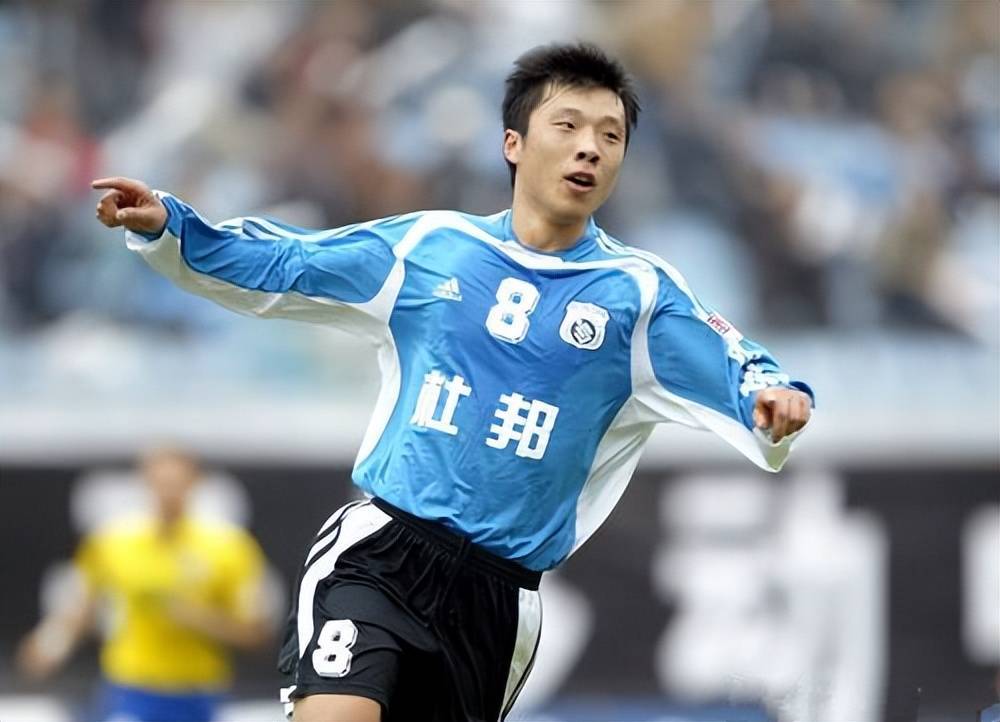 王鹏双响_冠城_球员_因为