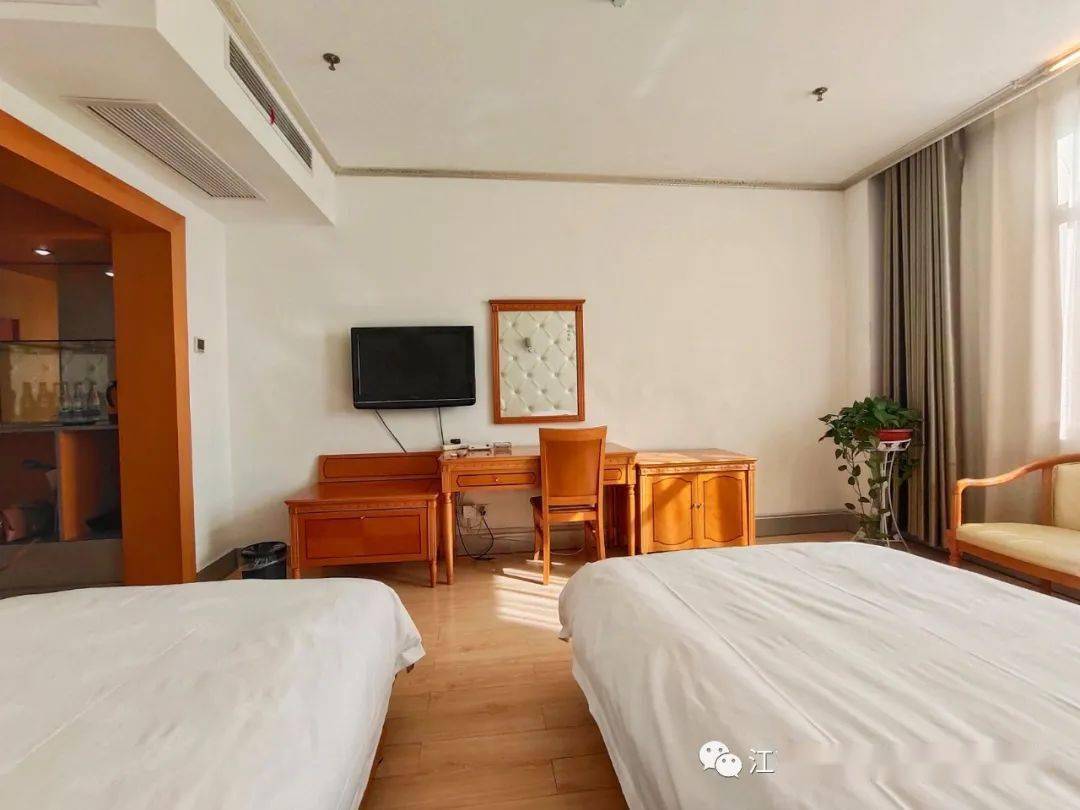 午/晚餐丹阳早6:30正则幼儿园集合出发旌德县城梓山宾馆,午餐后入住