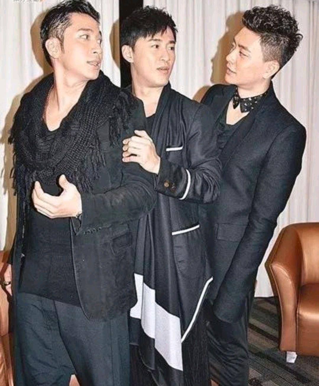香港tvb男艺人驻颜有术,青春不老,更有人不开工也可拿十几万