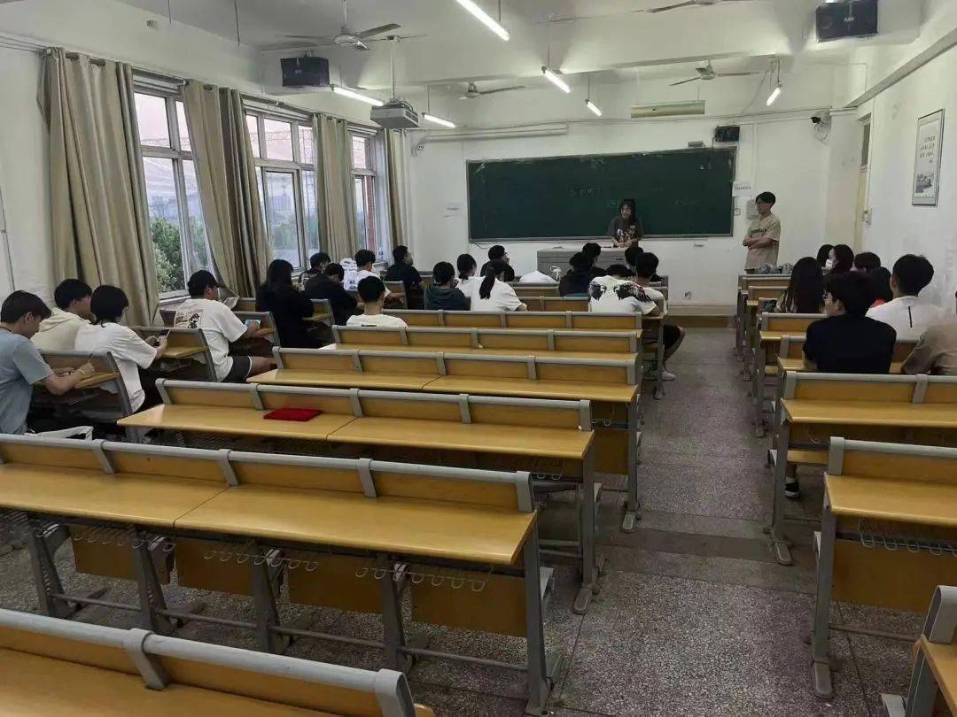 等风也等你 | 河北体育学院学生会线下纳新起头喽 （学府路校区）