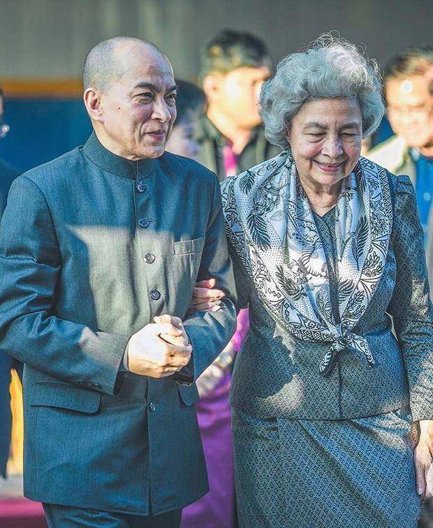 柬埔寨王室盛产俊男美女,为什么没有英国和泰国王室受人热捧呢?