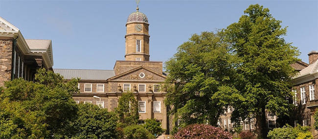 加拿大留学院校丨加拿大新斯科舍最高学府:达尔豪斯大学