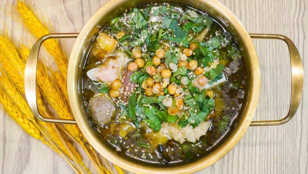 藤椒搭配出六大特色口味精选各种优质底料冒菜西施(梧州店)汤底鲜 