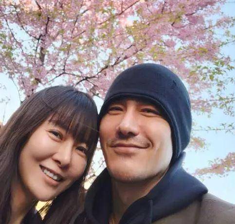 胡兵:初恋女友出家,与瞿颖柯蓝传绯闻,49岁依然情无所凭_王一博_感情