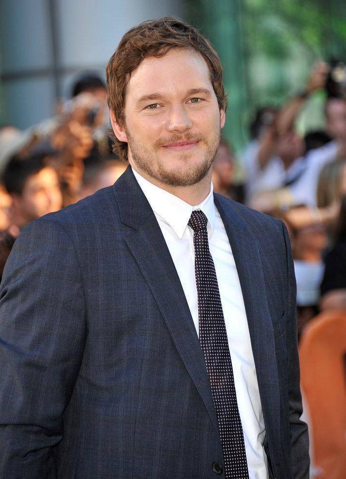 19岁前是混混,272斤胖子减肥后逆袭爆红,现在是施瓦辛格女婿_星爵