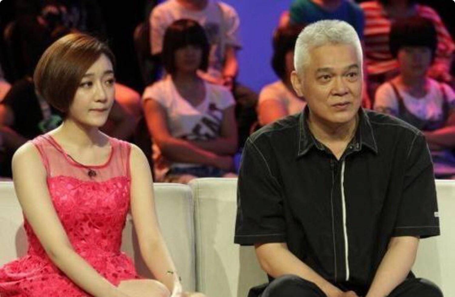 19岁出道,与申军谊有缘无分,31岁嫁富商谢晓辛,50岁成人生赢家_贾妮