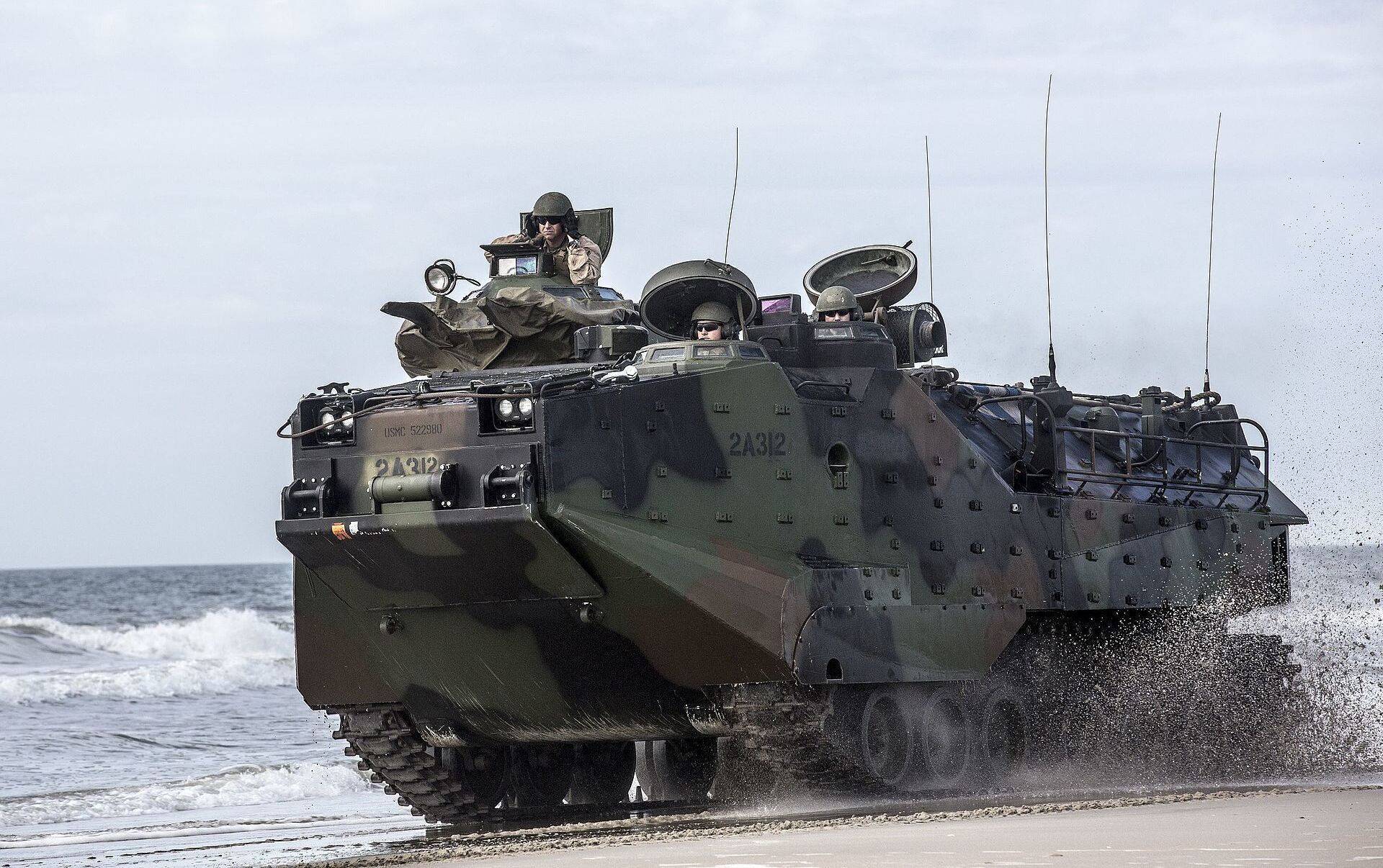 新战车连连“翻车”，美军针对中国搞“跳岛”战略，结局可想而知