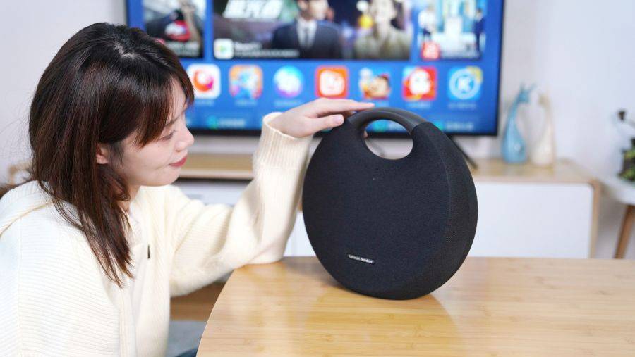 哈曼卡顿ONYX STUDIO 6蓝牙音箱评测：桌面音箱的不二之选