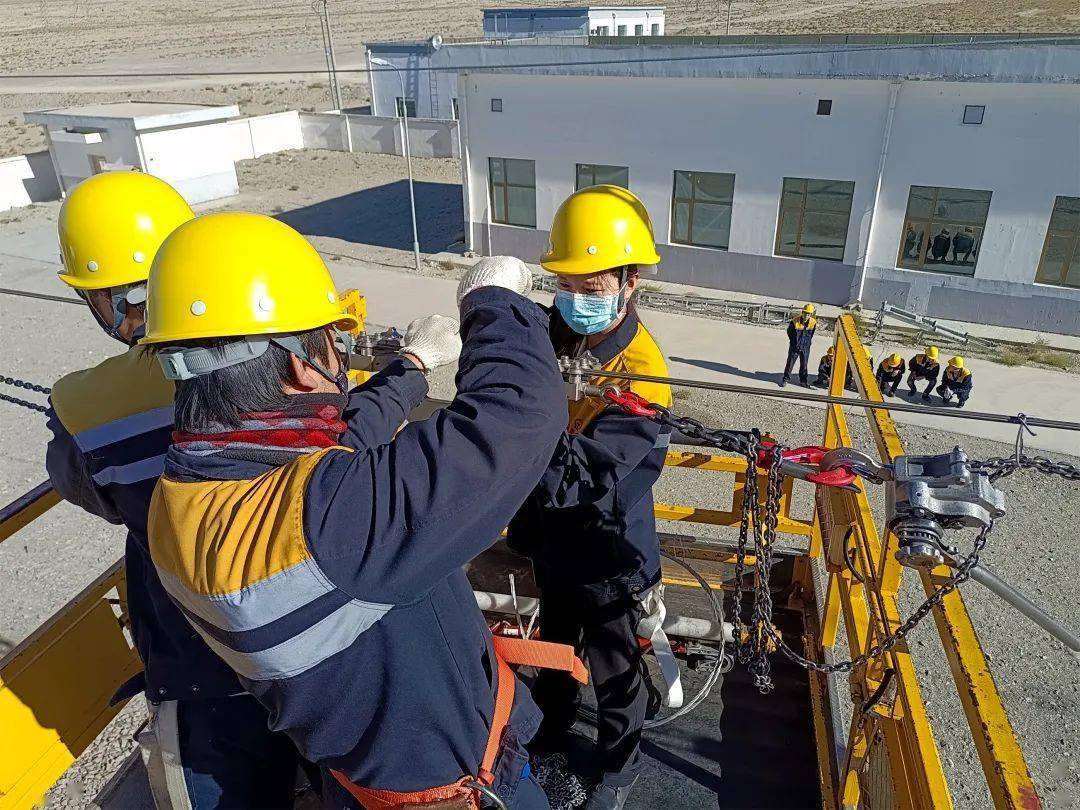 西宁供电段应急抢修实战演练磨砺精兵_柴旦_接触网_设备