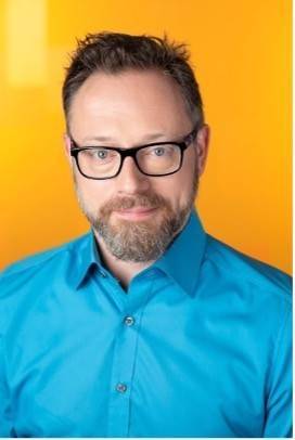 作为资深技术专家,不仅拥有ccna,ccda,mcsa,vtsp,scp等一系列技术认证