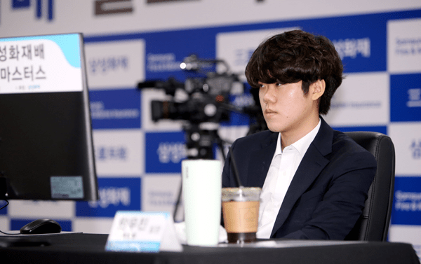 终结申真谞对中国棋手24连胜的功臣这次在三星杯没能阻击成功,但他