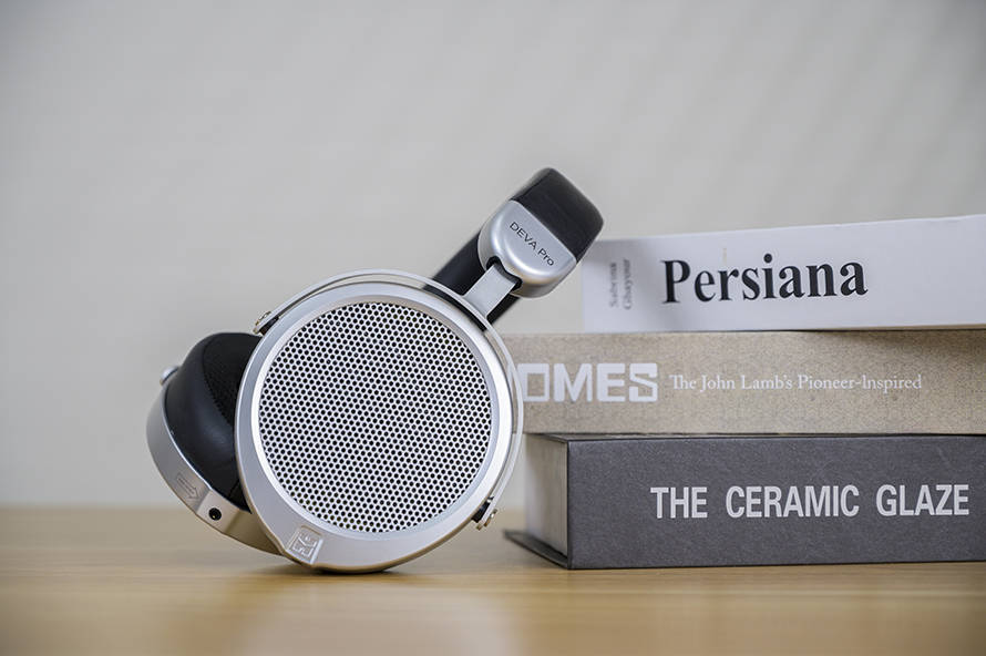 HIFIMAN Deva Pro平板耳机：千元价格 也能体验平板振膜的出色音质