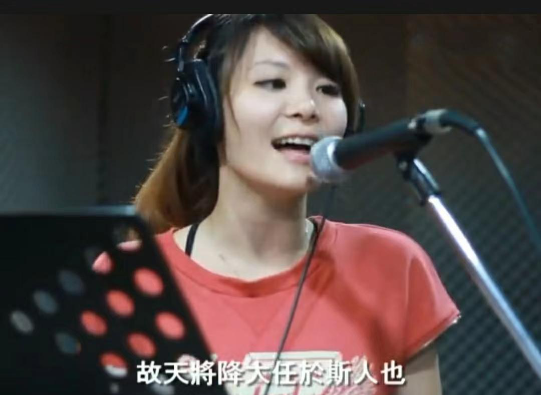 台湾人现身“斯人也”之争：孟子在台后人开唱 美女主持人表态