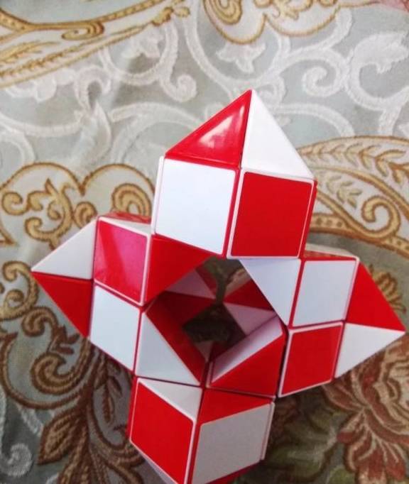 四十八段魔尺变雪花_的底部_样子_标记