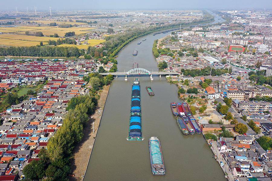 江苏扬州:京杭大运河水上运输忙_物资_图片_生产