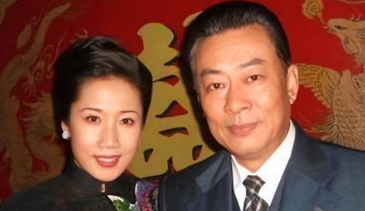 "老戏骨"王诗槐:离婚后照顾智障儿子,二婚再娶初恋,苦尽甘来_王筠