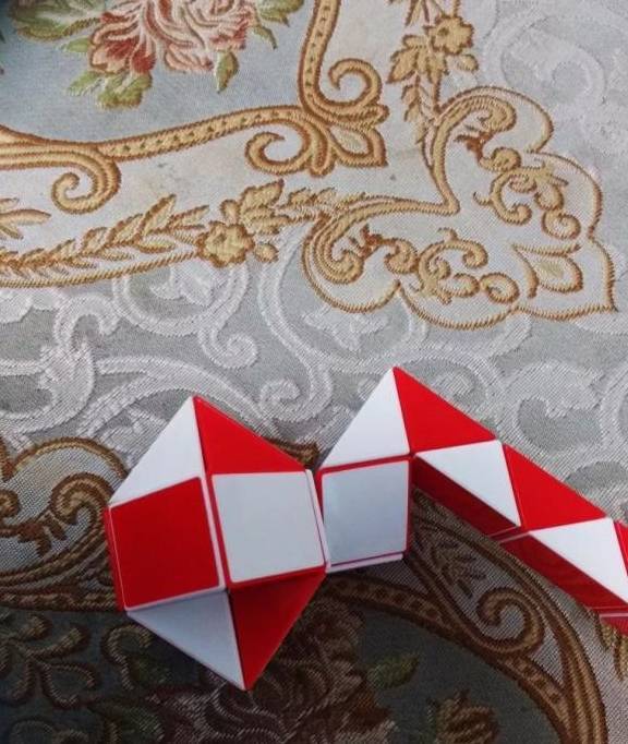 四十八段魔尺变雪花_的底部_样子_标记