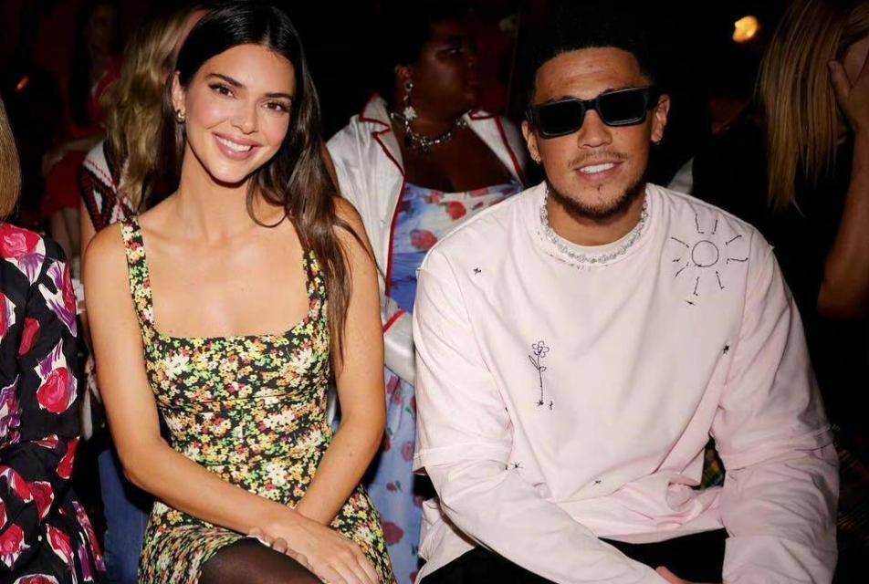 肯达尔晒甜蜜照,卡戴珊家族准女婿,26岁人生赢家_詹娜_1_nba