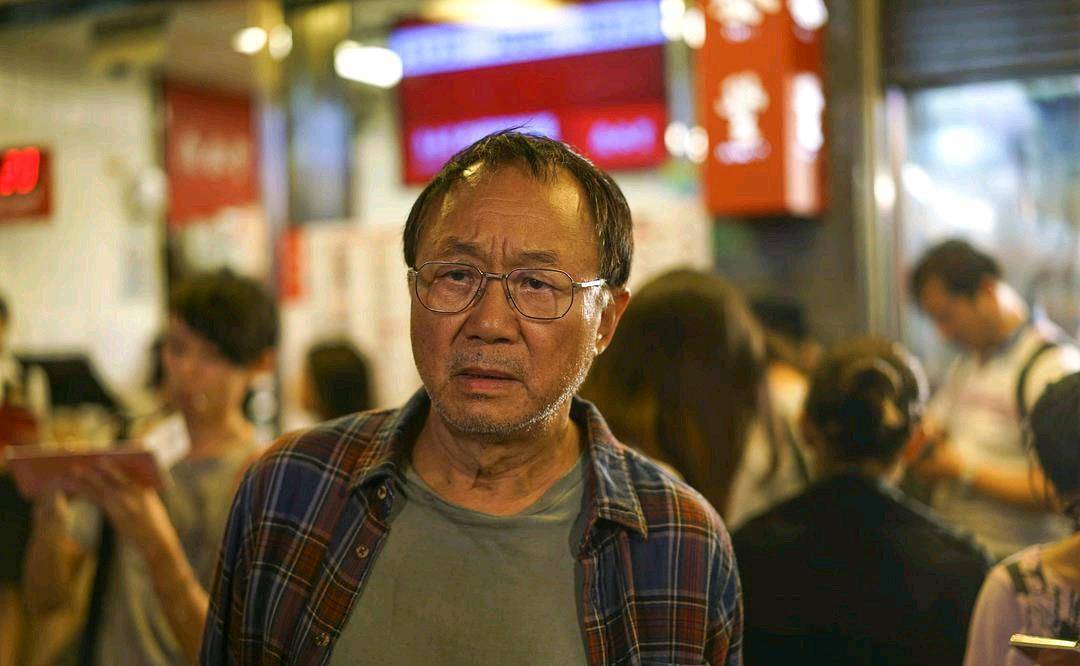 "冷面笑匠"许冠文纵横影坛40余年,主演电影票房数据总汇_港币_年度