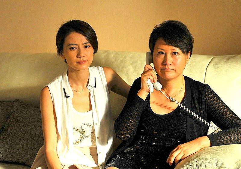 拍摄巴望而爆红的张凯丽，人到中年气量优，不断是妈妈专业户