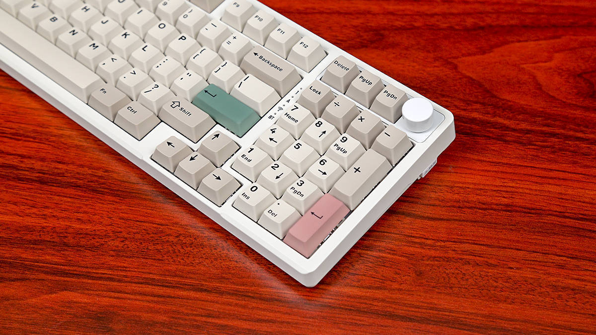 黑爵AK966无线三模游戏机械键盘评测：配置拉满，一步到位