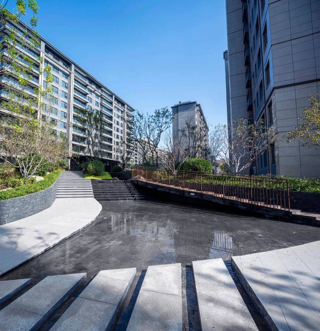 先睹为快,绿地御山台,三山豪宅即将交付!实景曝光_山居_济南_景观