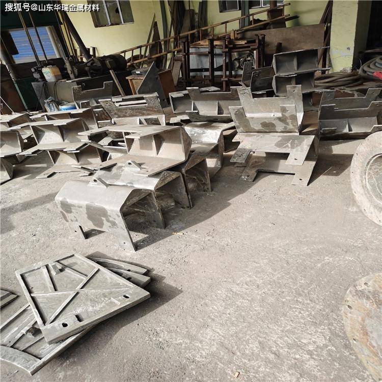 及配件 来图定制,破碎机配件高铬铸铁耐磨衬板 消失模铸造导向板btmc