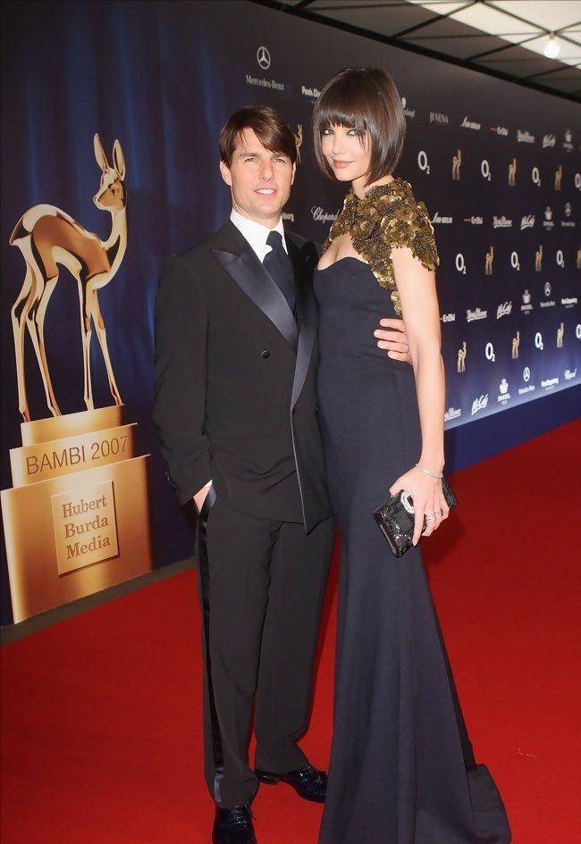 阿汤哥前妻凯蒂·霍尔姆斯,曾经也是绝色美人_气质_妈妈_女儿