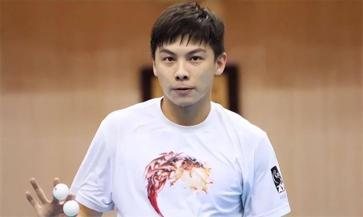 奥运冠军陈玘:与前妻离婚后娶小11岁娇妻,如今儿女双全生活幸福_赛场