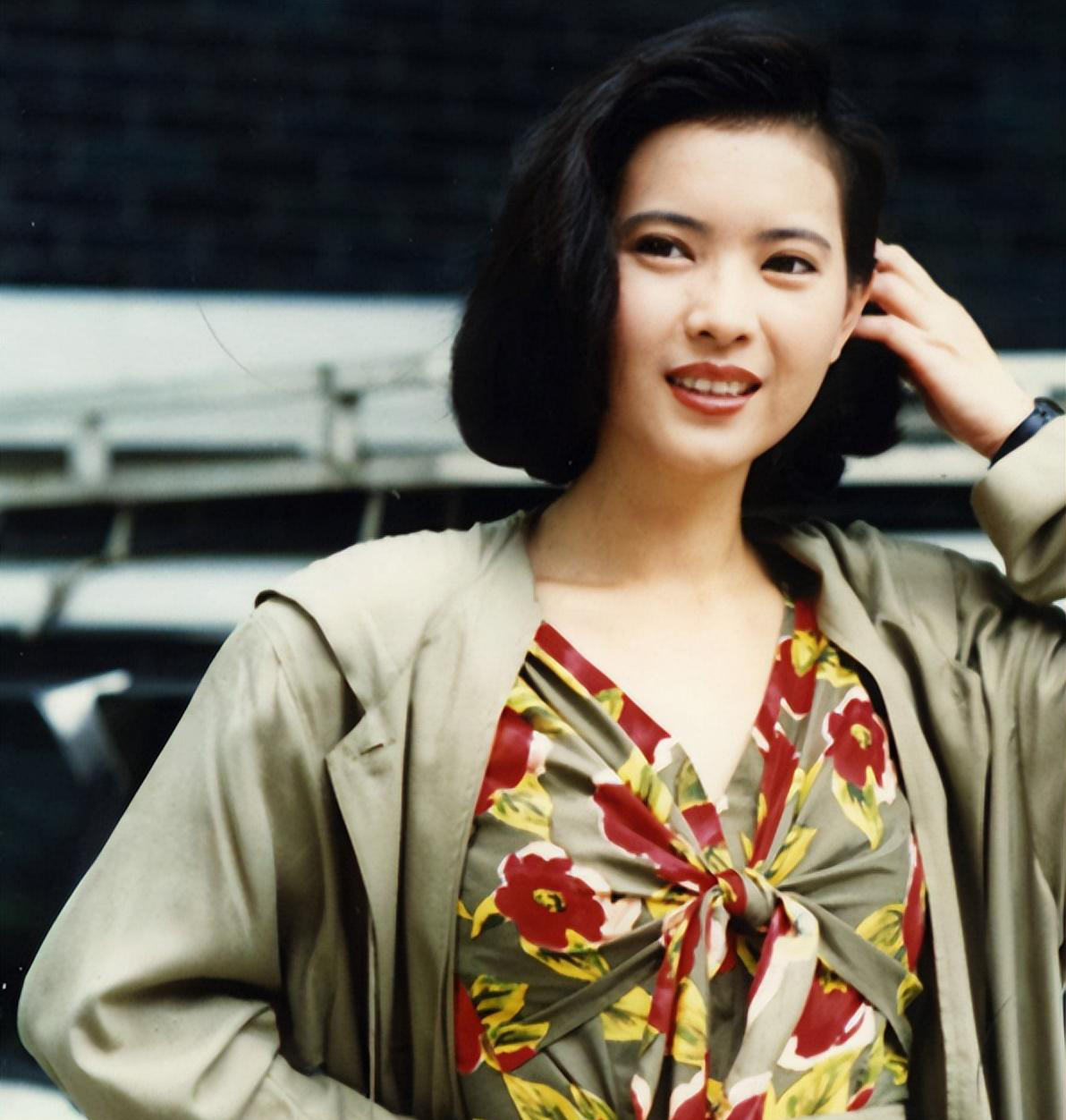 香港电影黄金期的女星,个个天然美女,哪个是你的最爱?