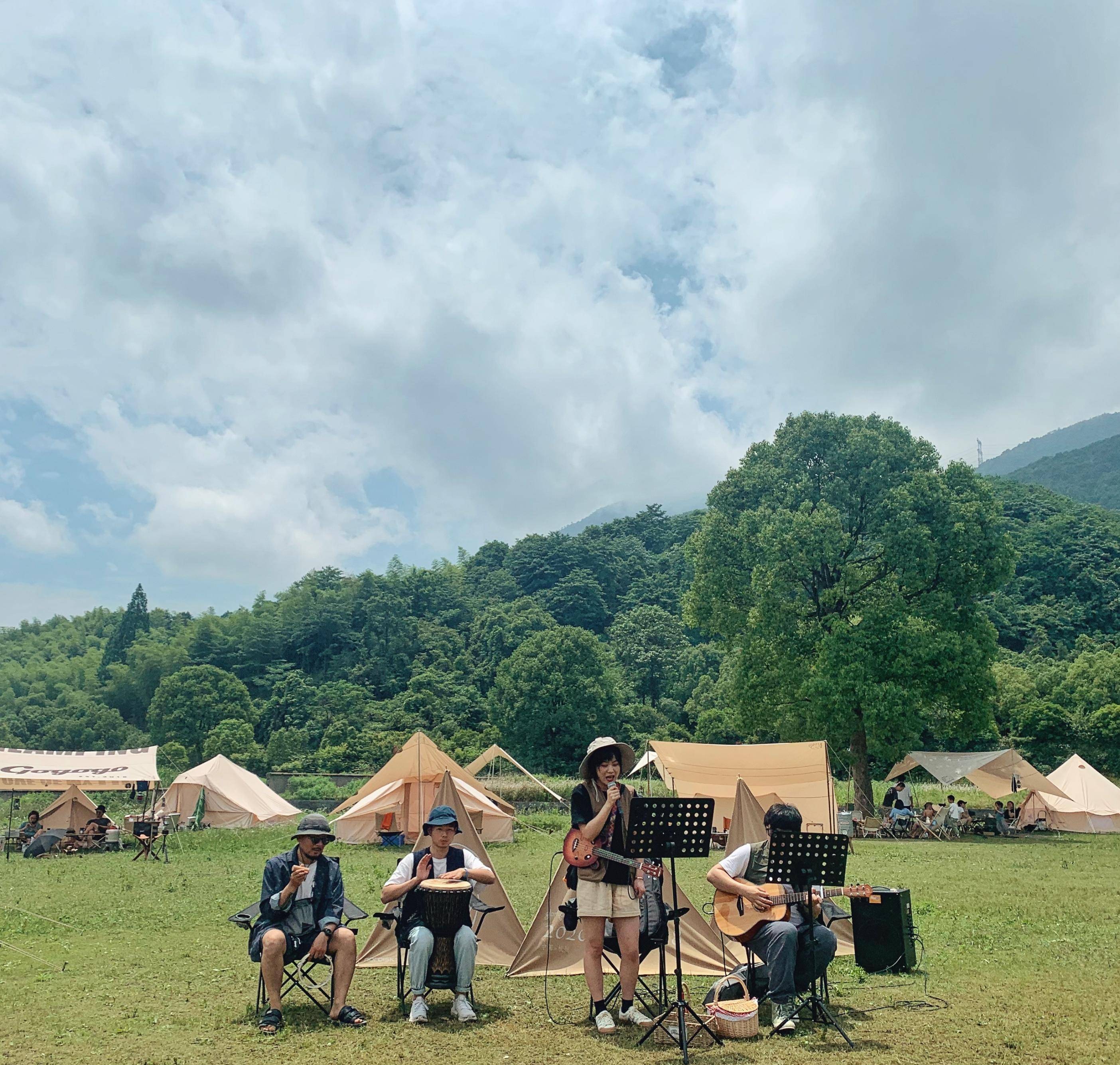 澳门户外团建 | 秋季露营团建 → 狂欢派对_活动_电影_烧烤