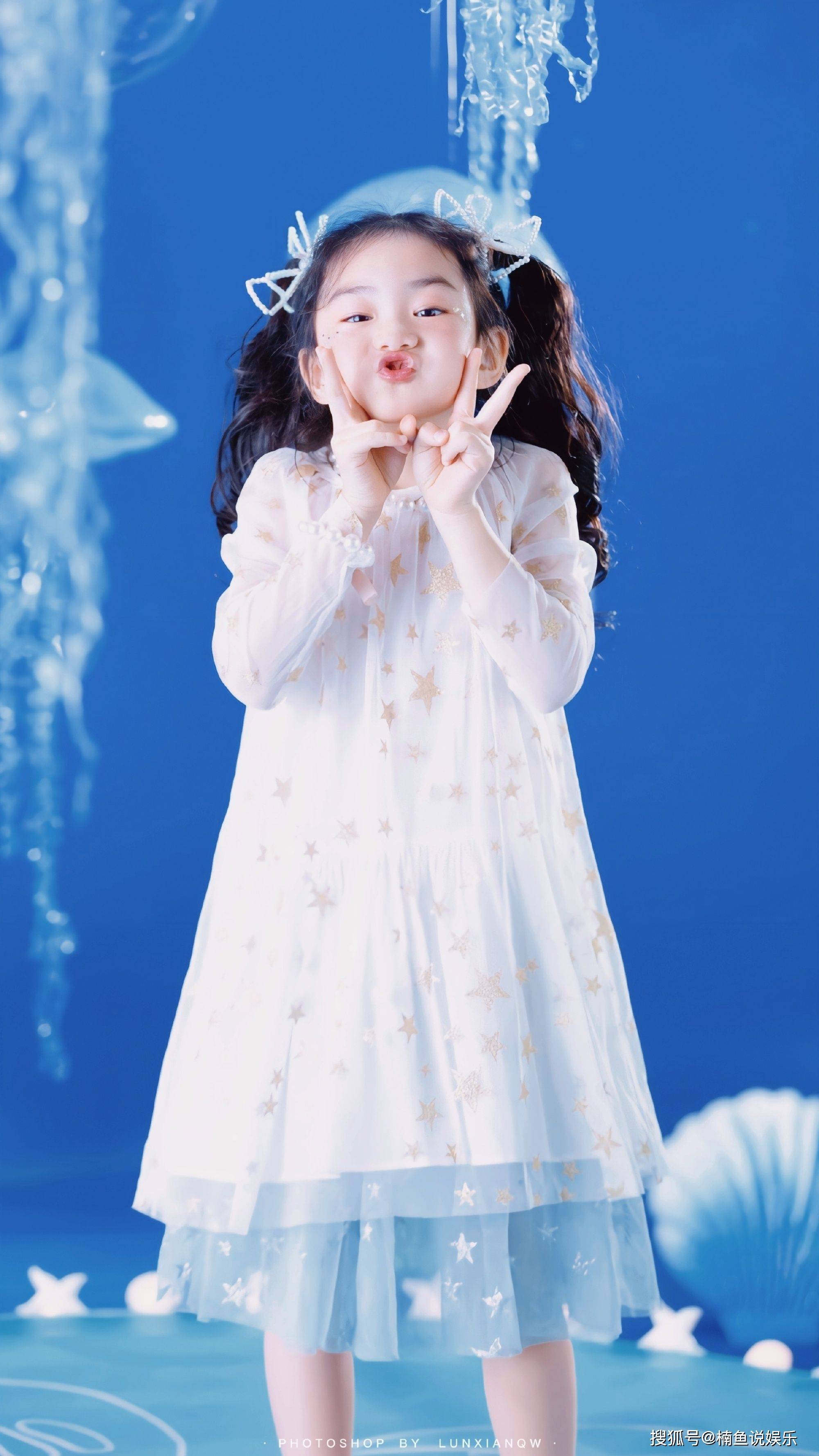 戚薇李承铉二胎得子,小儿子名字叫seven,一家子儿女双全惹人羡_lucky