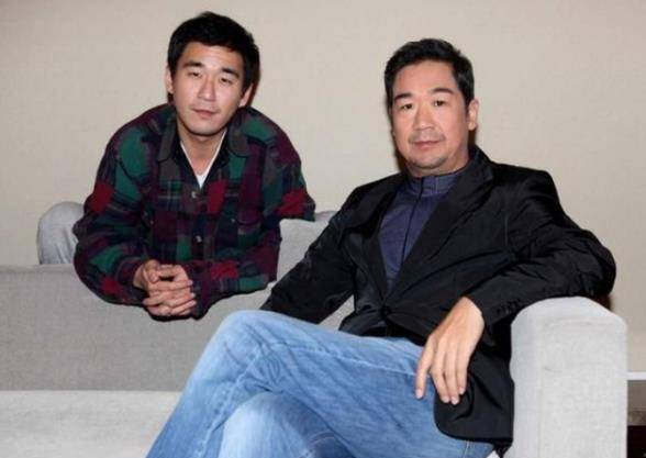 2003年,童瑶跪求张默放过她,次年,老师黄定宇被中戏辞退_童谣_张国立