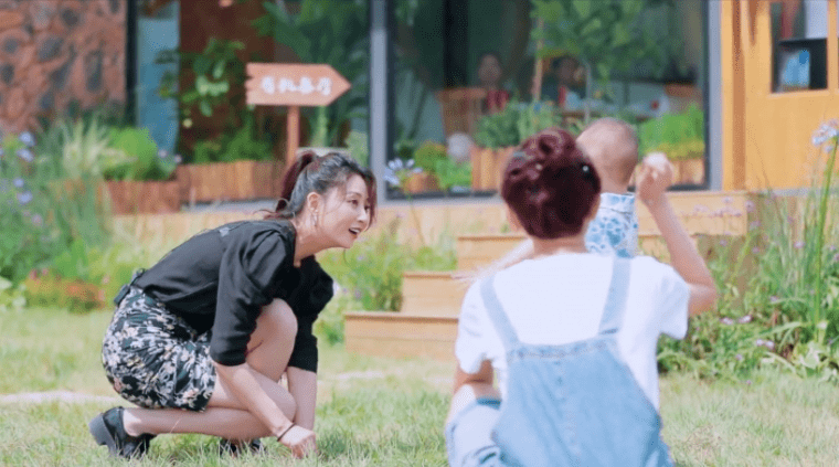 殷桃"从地上爬起来",打红了多少人的脸?