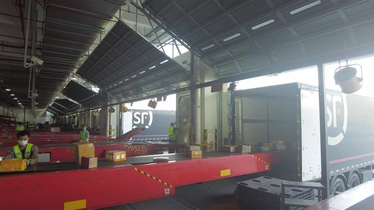 从节后高峰变为节前节后双高峰 湖北物流业迎来"双11"大考