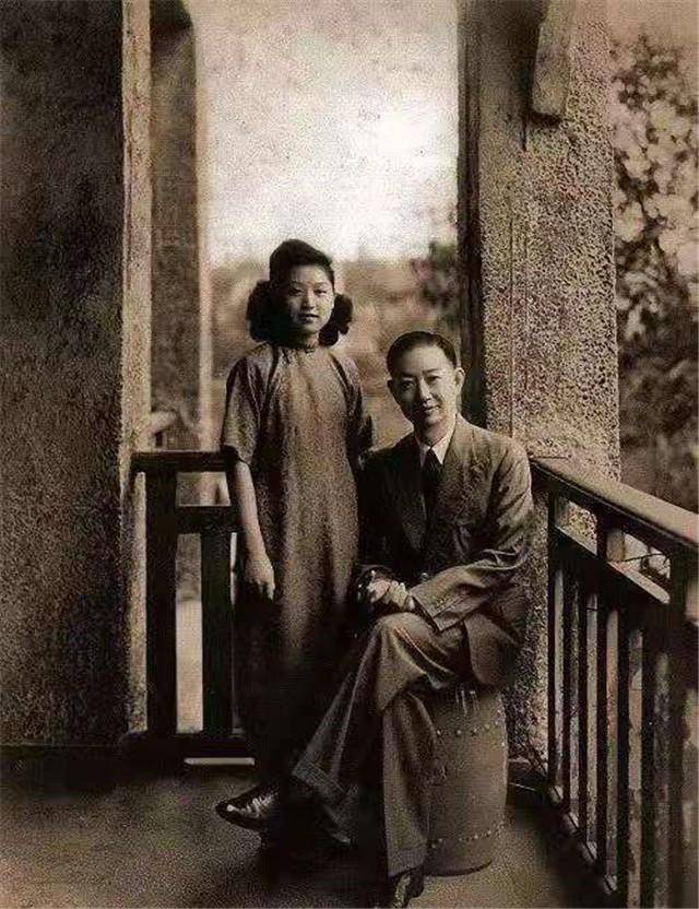 蒋经国_蒋方良_章亚若