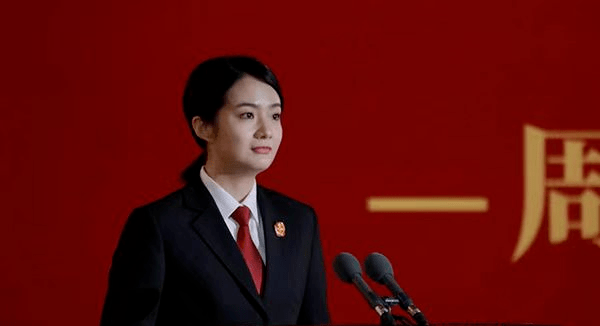 "最美公益普法集体(个人)",动动手指为他们点赞吧~_龙菲_活动_法治