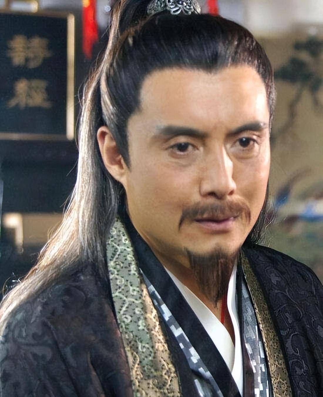 周润发打得人胆颤,张卫健打到人住院,是真敬业还是借戏"霸凌"_利智