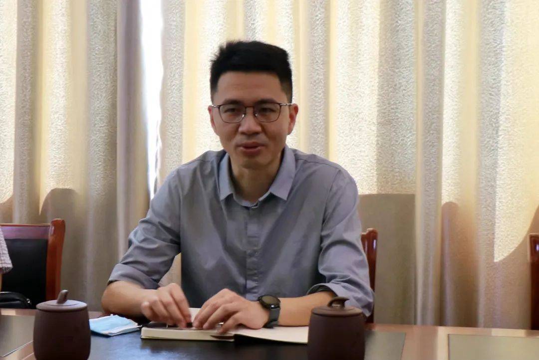 毛祖超副县长67一行赴仙居宏大中学调研工作_仙居县_成绩_品牌