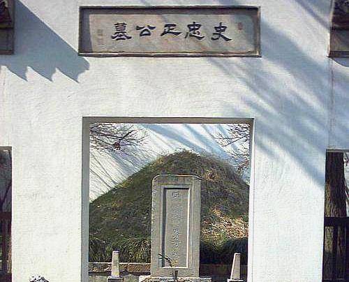 南明最后的屏障,誓死不降的史可法,"引发"了"扬州十日"_清军_南明政权