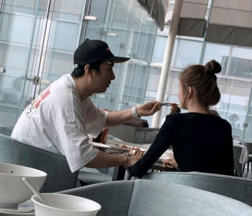 王思聪和孙一宁的前前后后，以及他征服的15位女网红