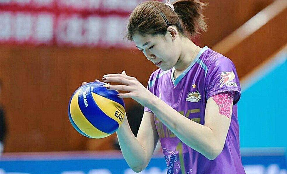 李在英被队友亲热,金软景27分成陪衬_中国_李盈_联赛